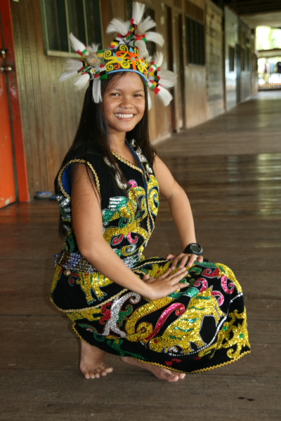 jane in kayan costume.JPG